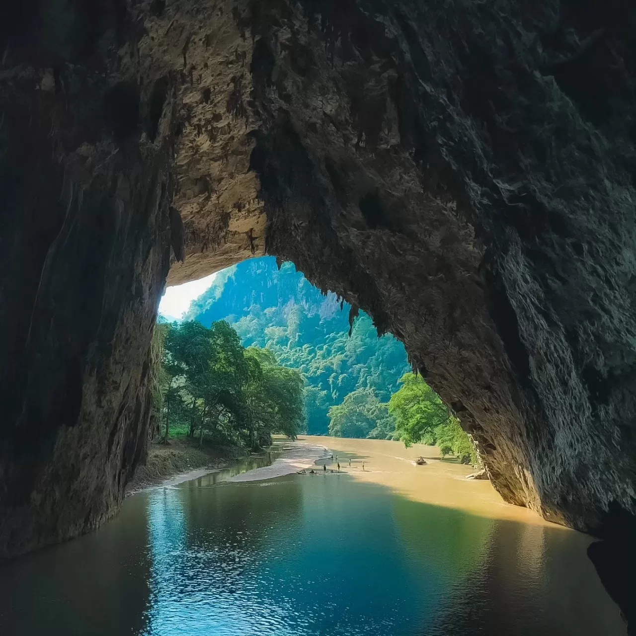 North Vietnam: Conquer Nang River & Ba Be Lake