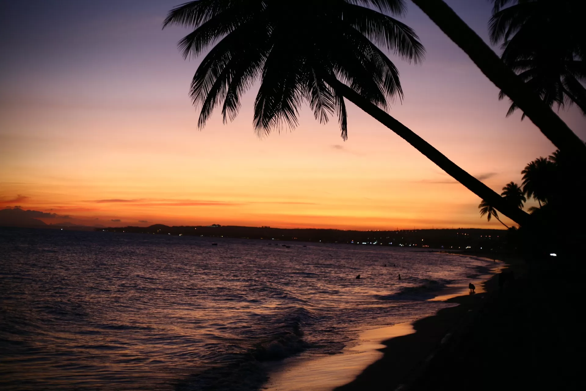 Vietnam road & rail 18 days/17 nights