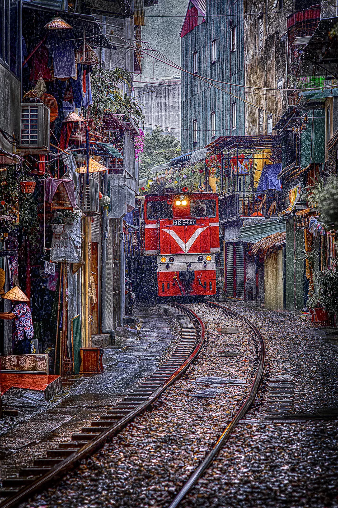 Vietnam road & rail 18 days/17 nights